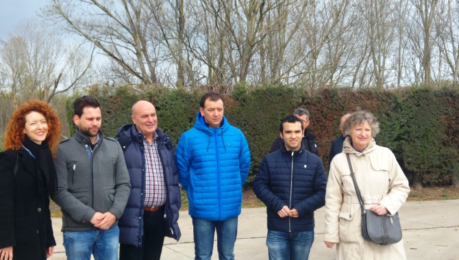 Un momento de la visita a El Arca