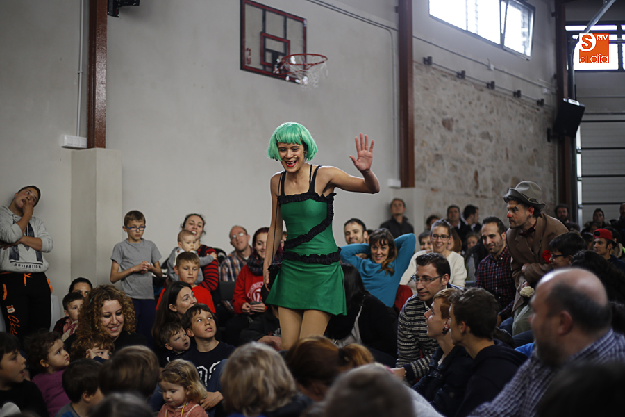 Inauguración del espacio multidisciplinar en la Casa Escuela Santiago Uno (foto de Álex López)