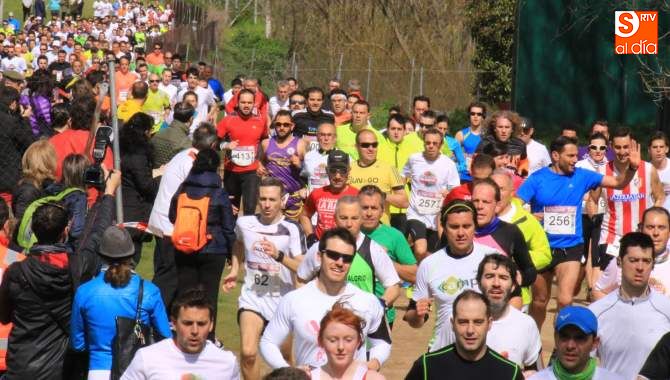 Momento de la prueba de la Carrera Popular de la Usal