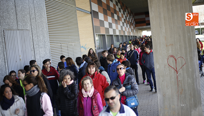 La Marcha de Maristas a sus paso por el Campus (Foto de Álex López)