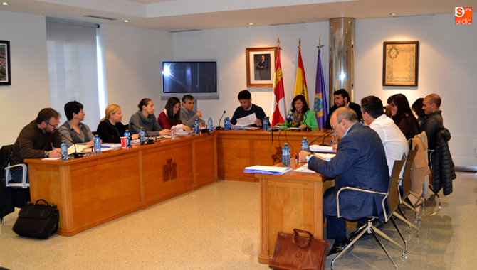 El Ayuntamiento de Peñaranda acogía este jueves la sesión plenaria de presupuestos