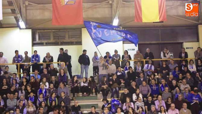 Afición perfumera, en las gradas de Würzburg