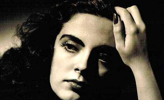 Filología homenajeará a la poeta Orfila Bardesio  