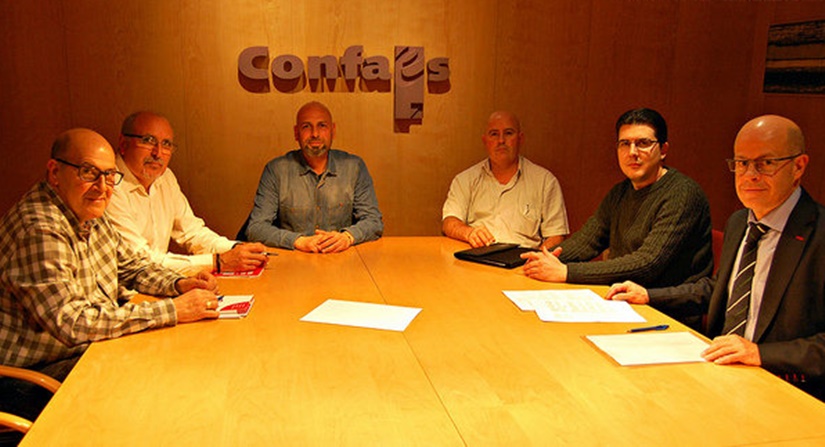 Firma del convenio colectivo. Foto: Pyme.info