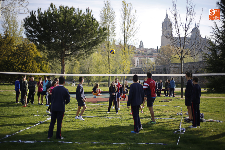 Pruebas deportivas junto al Puente Romano / Foto de Alejandro López