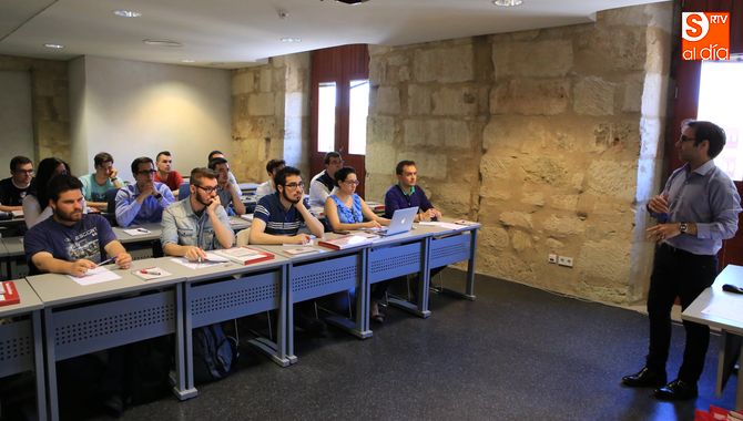 Inauguración del ciclo de talleres de creación de empresas. Foto: Alberto Martín