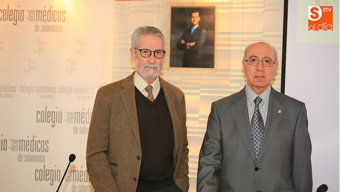 La conferencia tuvo lugar en el Colegio de Médicos / Foto de Alberto Martín