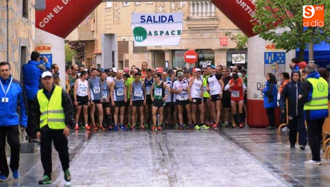 Momento de la salida de la prueba celebrada en Villamayor
