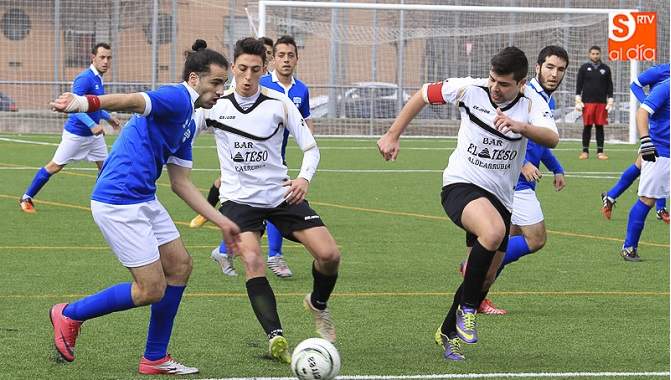 Momento de un partido de la presente temporada en el fútbol modesto