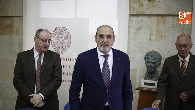 Encuentro en la Sala Romero de Lema (Foto de Áex López)