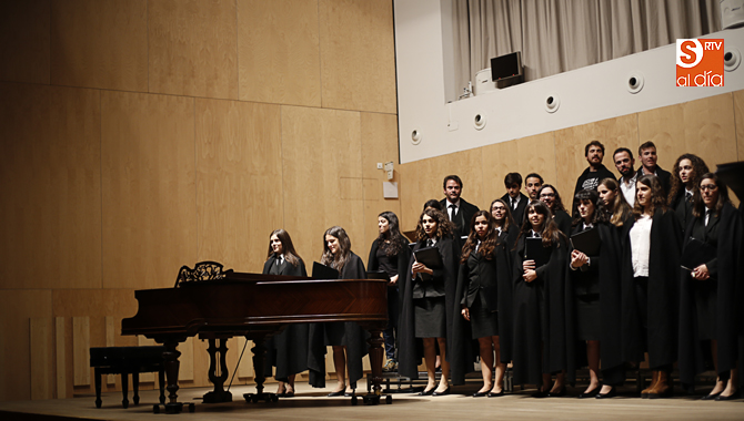 Concierto en el auditorio Fonseca con dos agrupaciones lusas (Foto de Álex López)