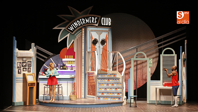 Teatro en el Liceo con una obra dirigida por Gabriel Olivares (Foto de Álex López)