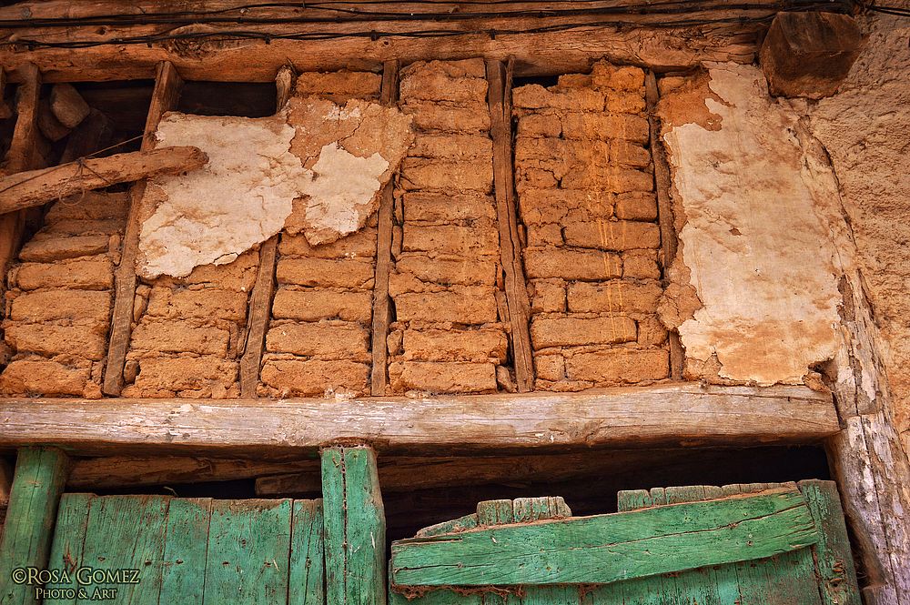 En la humildad del adobe