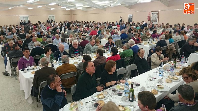 El local de San Isidro se llenó por completo para festejar el día del patrón.
