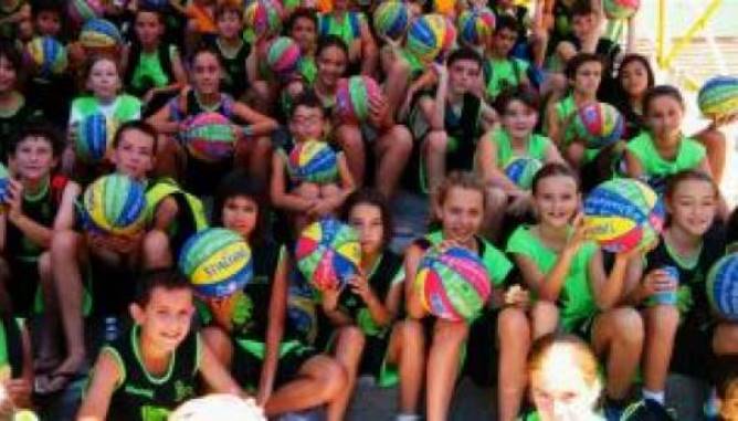 Más de 1000 participantes en una nueva edición del Minibasket       