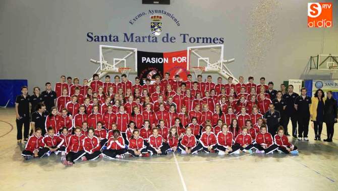 El CB Santa Marta organiza la fiesta del baloncesto en la localidad