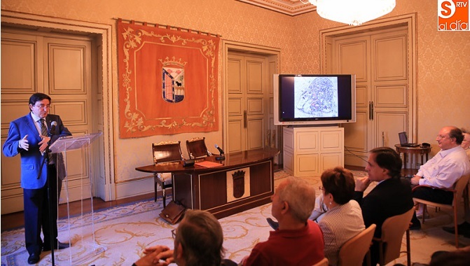 Rodríguez-San Pedro Bezares desvela el origen de los vítores salmantinos