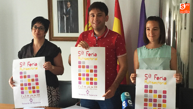 Los concejales Araceli Rodríguez, Francisco Díaz y Ángela González han presentado la programación de la V Feria Multisectorial