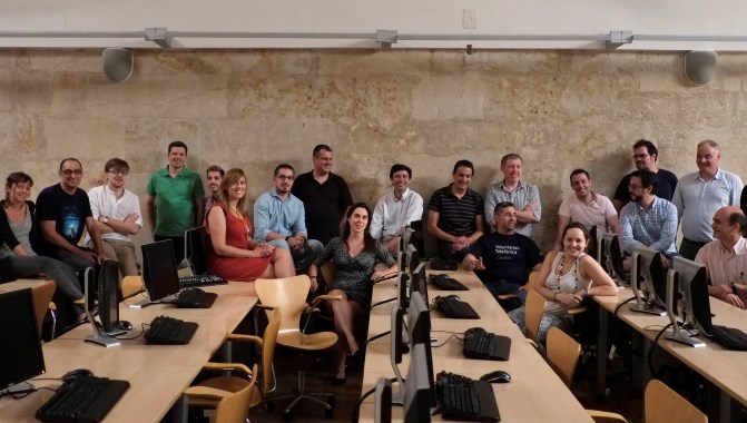 Grupo de los expertos de Big Data Telefónica y los profesores de la Facultad de Informática