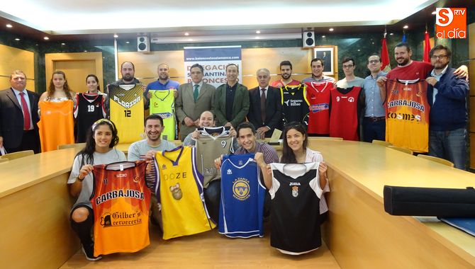 Presentación de la Final Four de Baloncesto en el Ayuntamiento de Carbajosa