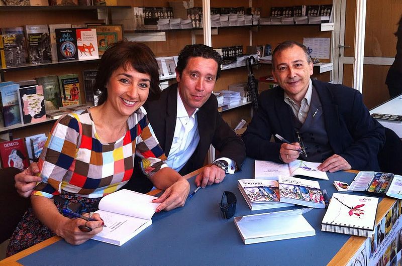 Mónica Hernández, Jorge Moreta y Miguel Elías, en la Feria del Libro
