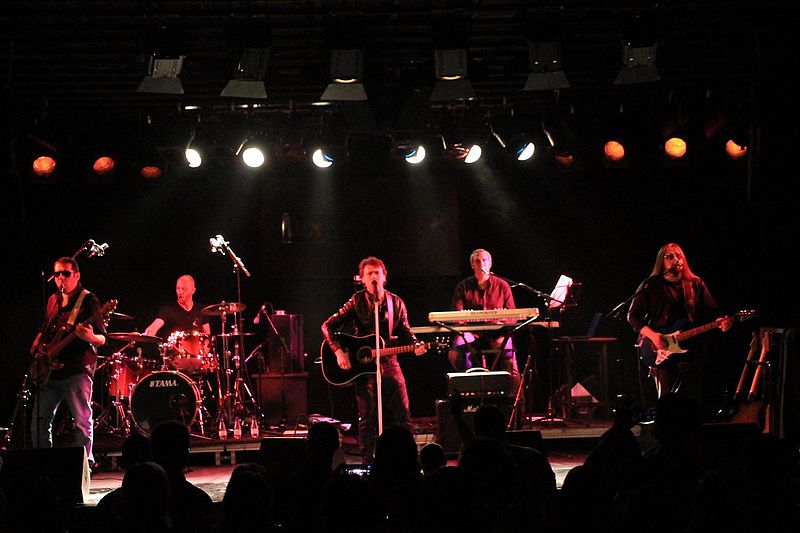 Bernalt Way durante el concierto en el Caem