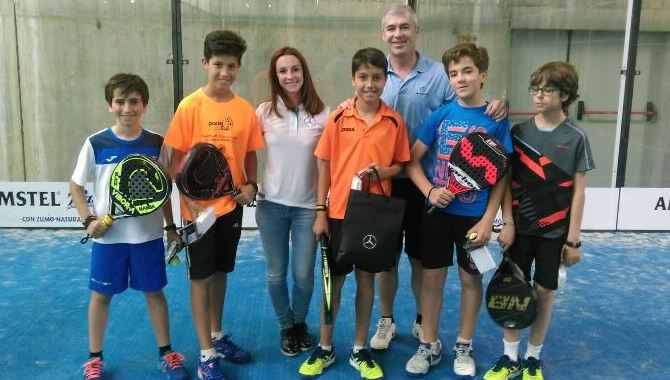 Emoción e igualdad en los partidos de la tercera jornada del Torneo ATV de Pádel