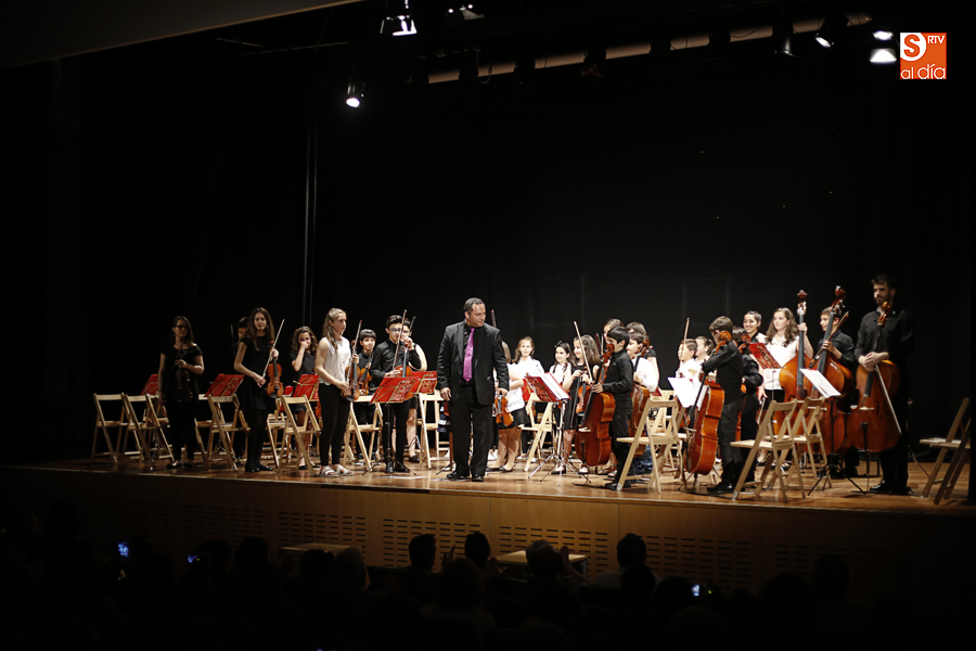 Esterno de la Camerata Salmantina en el Auditorio de Calatrava (Foto de Álex López)
