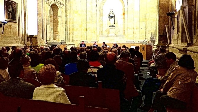 Presentación del poemario de Ángel Pablo Ferreira. Fotos: Eduardo Moreno