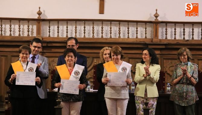 Entrega del premio en el Aula Magna de la UPSA