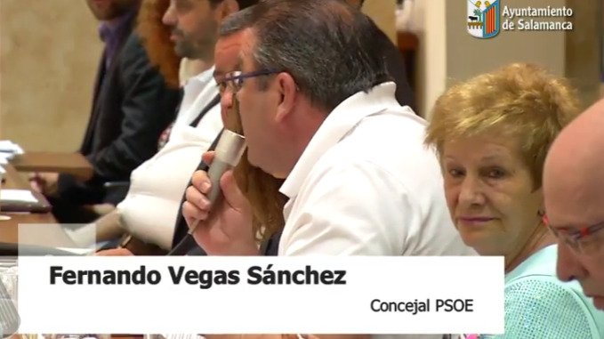 El socialista Fernando Vegas, durante su intervención