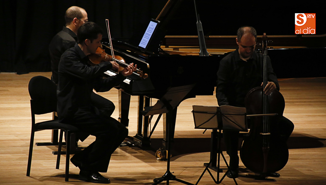 Inicio del concierto en el Conservatorio Superior (Foto de Álex López)