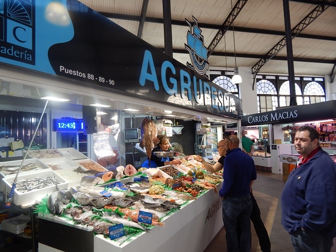 Agrupesca, en el Mercado Central de Salamanca