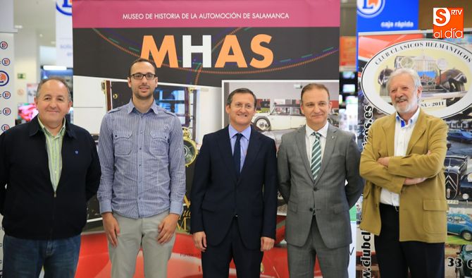 Acto de presentación en el hipermercado E. Leclerc. Foto: Alberto Martín