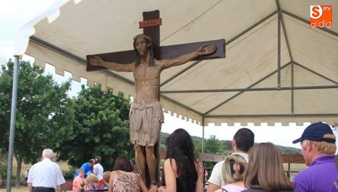 Miles de fieles acuden cada año a la romería del Cristo de Cabrera