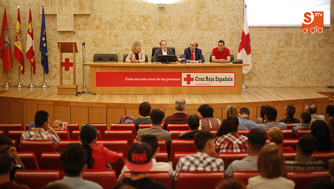Clausura de los cursos de formación en Cruz Roja. Fotos: Alejandro López