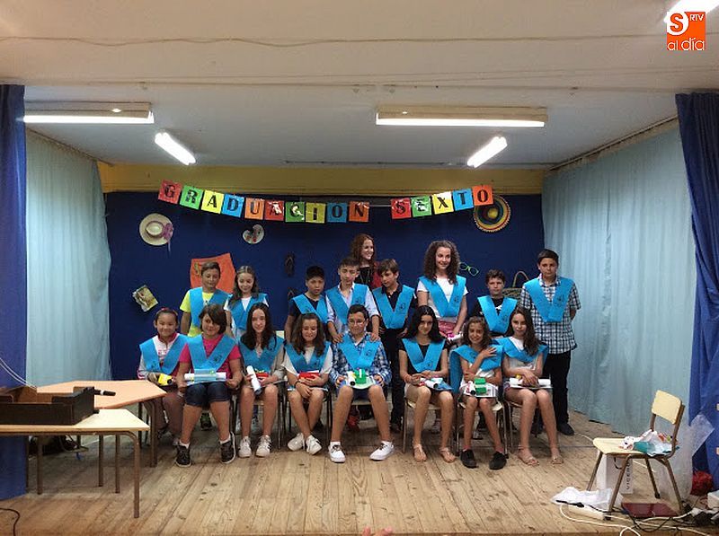 Lo alumnos de 6º de Primaria inician las graduaciones en el colegio Miguel de Cervantes  