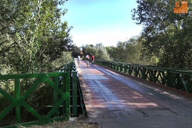 Puente de Hierro al paso del Tormes por Almenara