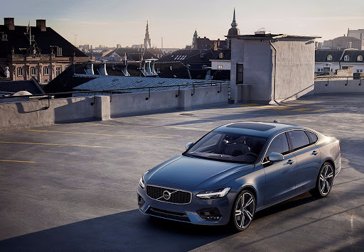 El acabado R-Design también estará disponible para el Volvo V90