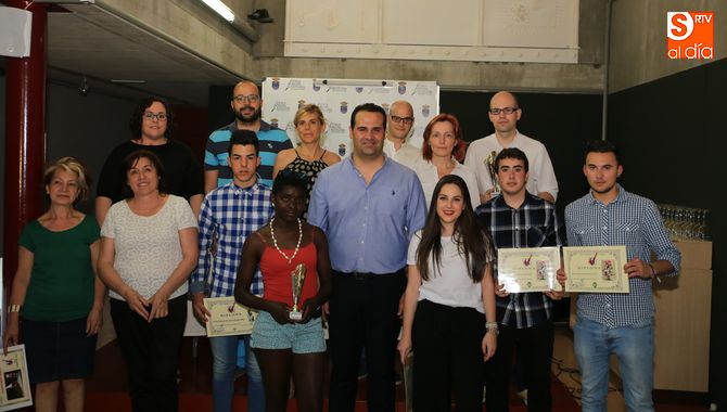 Entrega de los premios del Concurso de Escaparates de Santa Marta. Foto: Alberto Martín