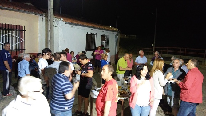 La AC Virgen de Sacedón rinde tributo al Santo con la tradicional hoguera