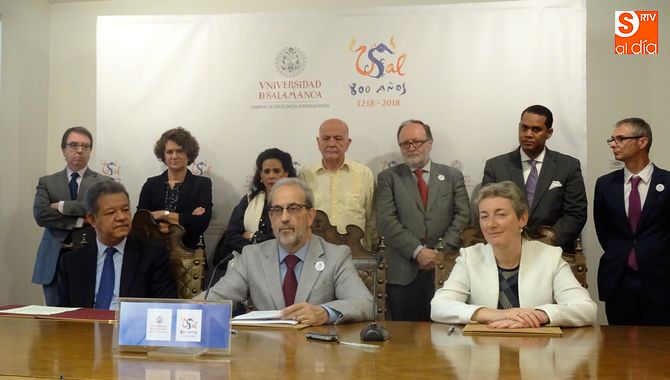 Firma del convenio con la Fundación Unión Europea-América Latina y Caribe