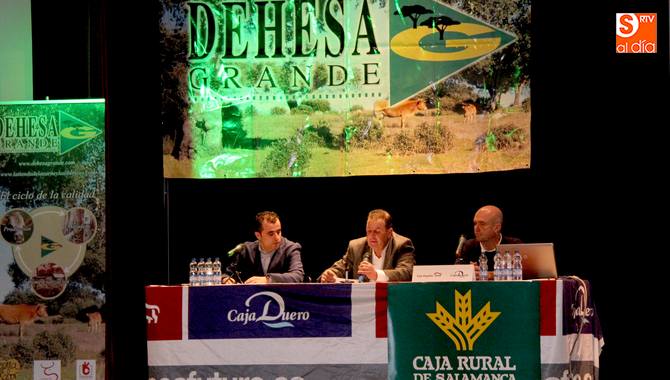 En 2015 Dehesa Grande facturó más de 30 millones de euros a través de la comercialización y sacrificio de reses / CORRAL