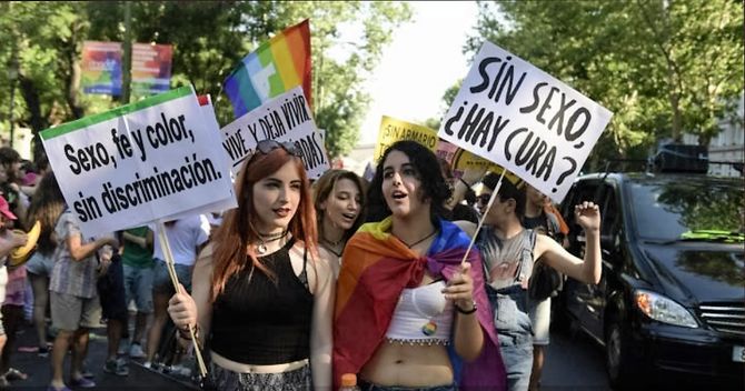 Presencia salmantina en la marcha del Orgullo Gay que pone énfasis en la bisexualidad  