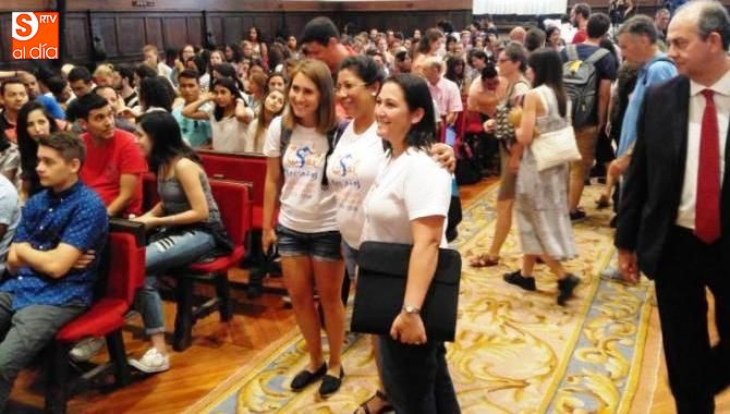 Momento de la inauguración de los cursos de español en el Paraninfo