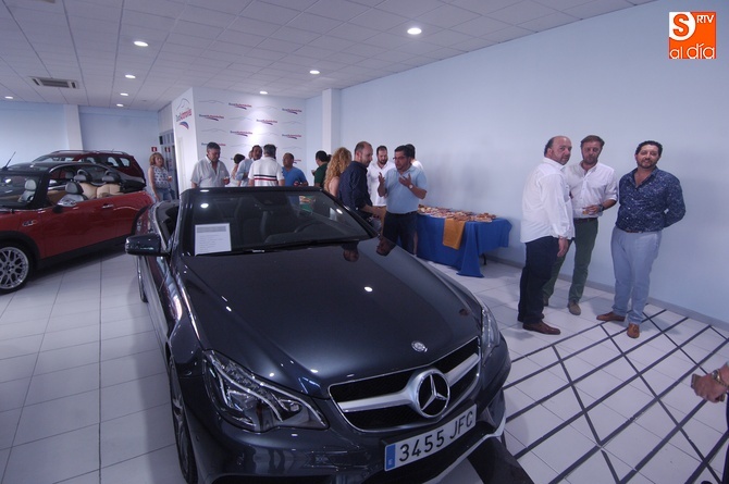 Duval Automóviles estrena instalaciones en el polígono industrial Los Villares  