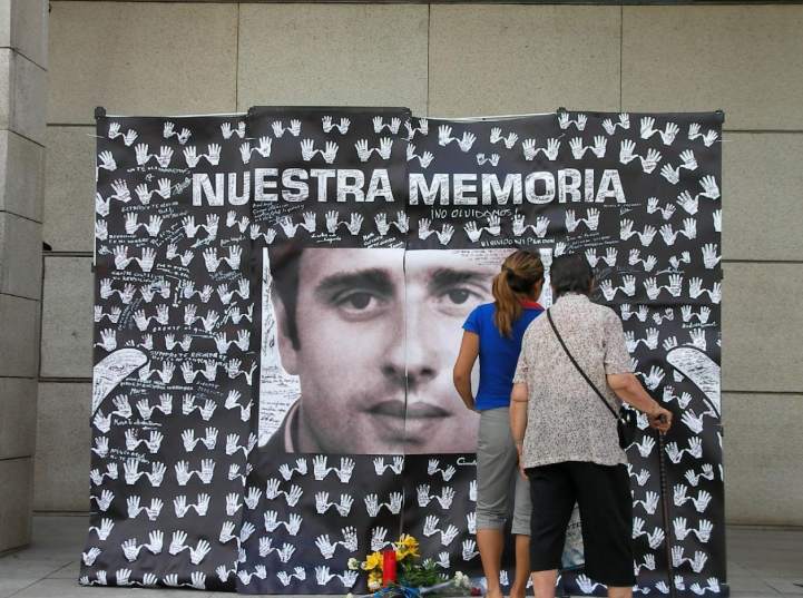 Miguel Ángel Blanco, una tarde de julio, entre la vida y la muerte