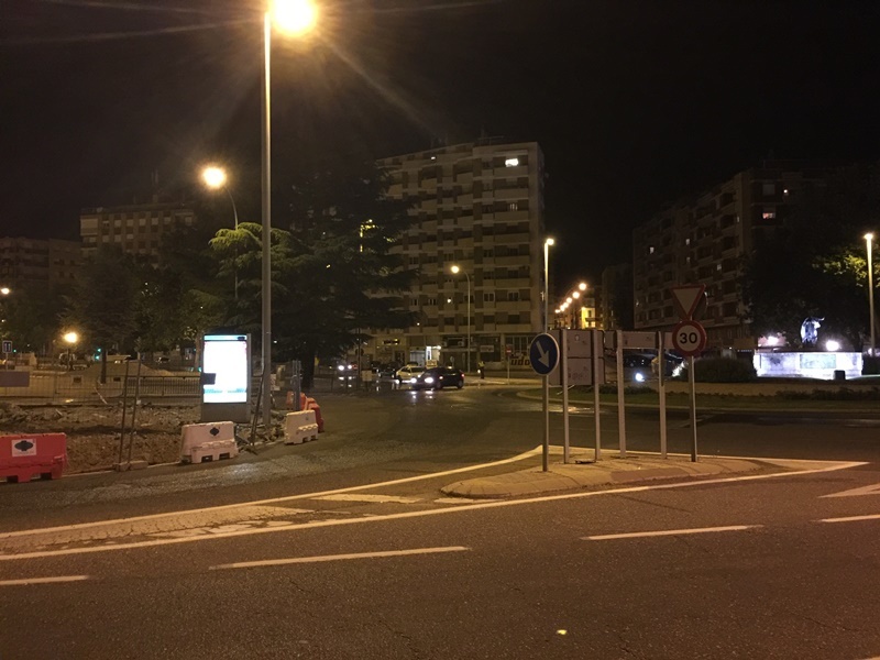Nuevo reventón de una tubería de agua en la avenida de San Agustín