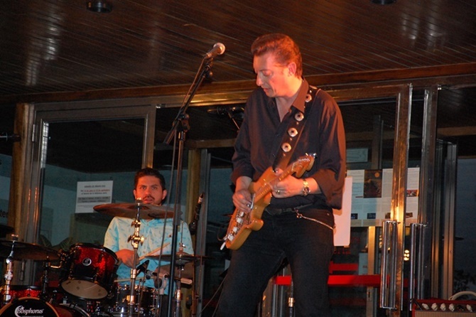 Un momento del concierto de Mr. Blues. Foto: Fernando Sánchez