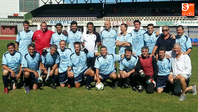 Equipo de veteranos de la UDS en Plasencia